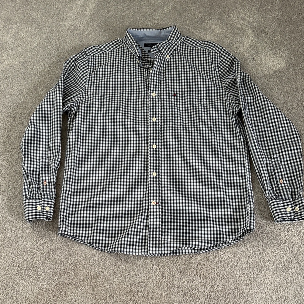 Tommy Hilfiger Men's Black and White Checkered Button Down Long Sleeve Shirt, M